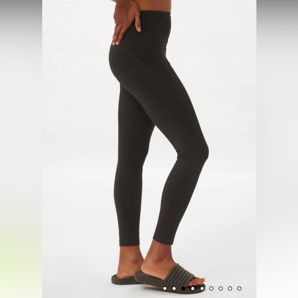 NWT Girlfriend Collective Black FLOAT ultralight Legging size small